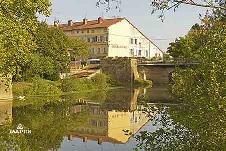 Pont de Vaux, Ain