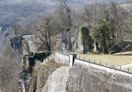 château de Génissiat