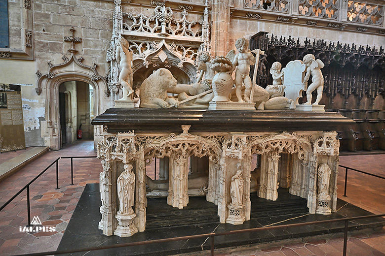 Tombeau de Philibert Le Beau
